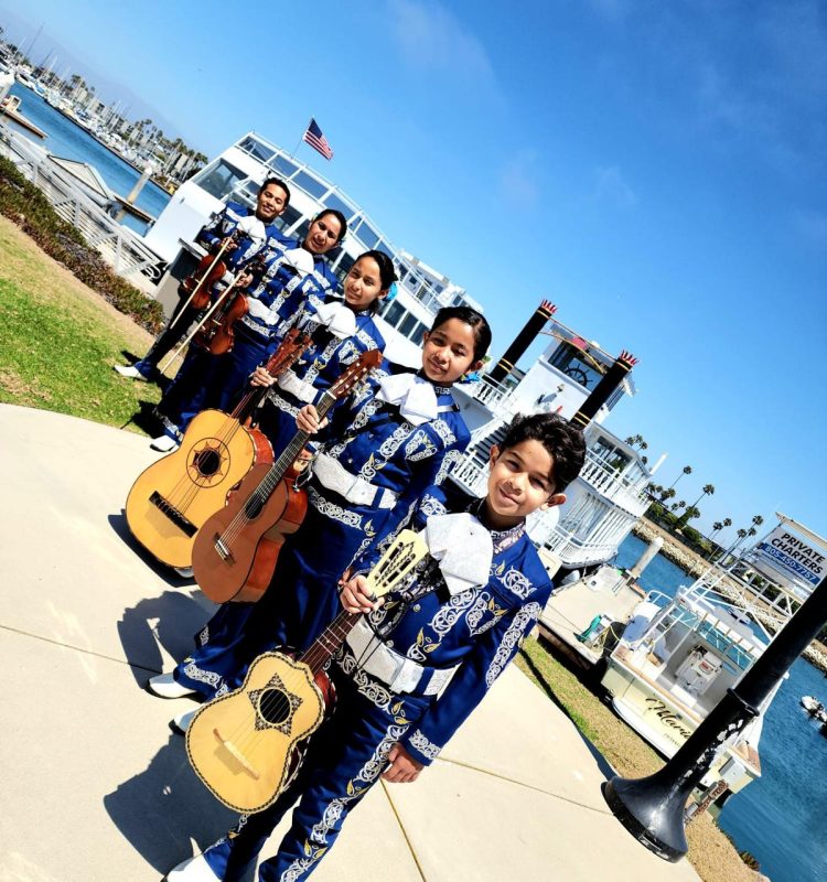 ANGELES DE AMERICA EL MARIACHI, Mariachi para todo tipo de eventos en Oxnard Ca (2)